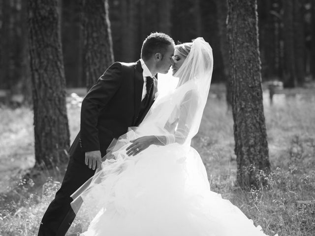 Le mariage de Mickael et Marine à Formiguères, Pyrénées-Orientales 1