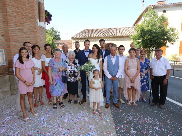 Le mariage de Sébastien et Mélody à Lescout, Tarn 37