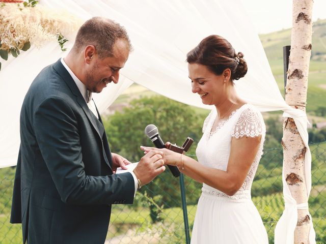 Le mariage de Benoît et Virginie à Toussieux, Ain 35