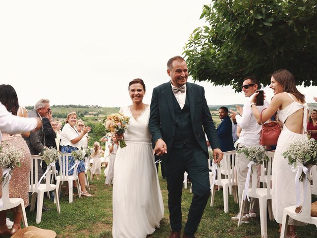 Le mariage de Benoît et Virginie à Toussieux, Ain 37