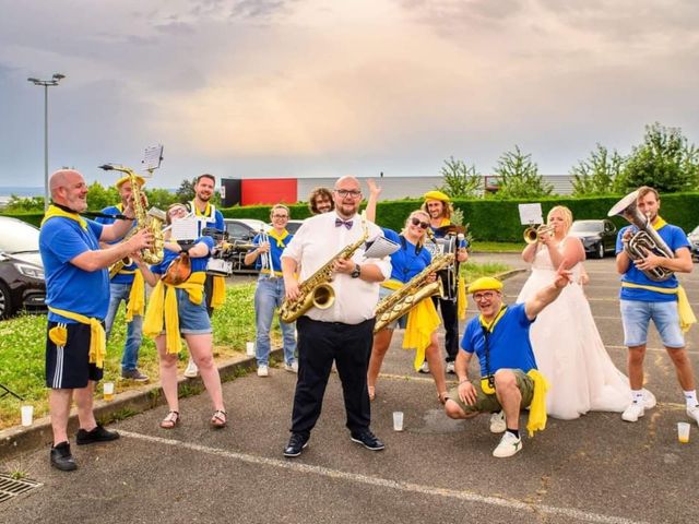 Le mariage de Niclout  et Julie à Saint-Avold, Moselle 1