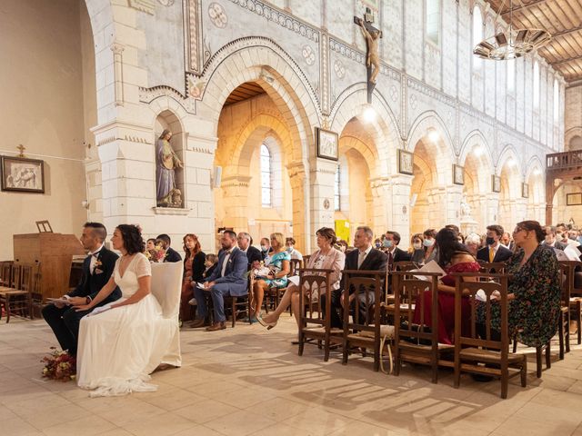 Le mariage de Quentin et Clémence à Neuville-De-Poitou, Vienne 50