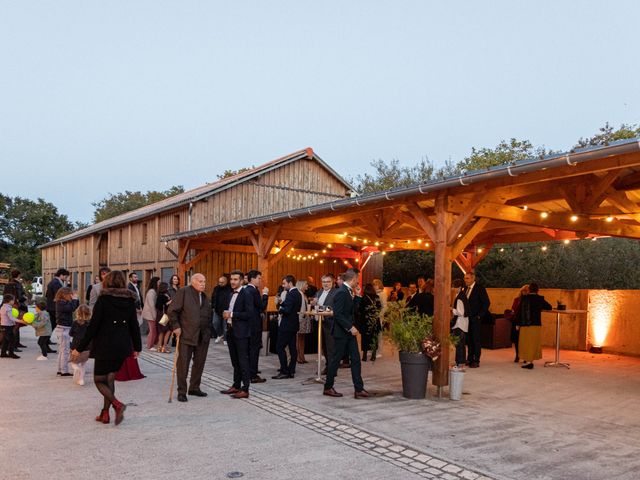 Le mariage de Quentin et Clémence à Neuville-De-Poitou, Vienne 64