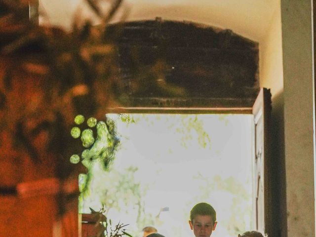 Le mariage de Guenola et Christophe à Lacoste, Vaucluse 8
