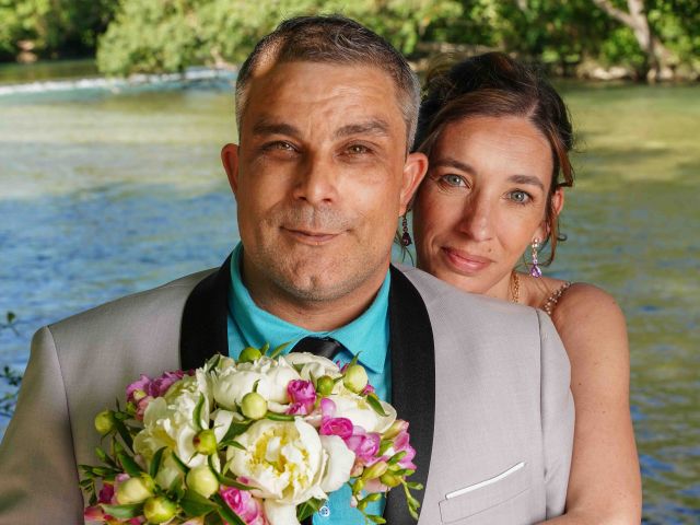 Le mariage de Guenola et Christophe à Lacoste, Vaucluse 49