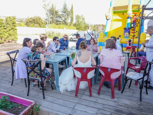 Le mariage de Guenola et Christophe à Lacoste, Vaucluse 58