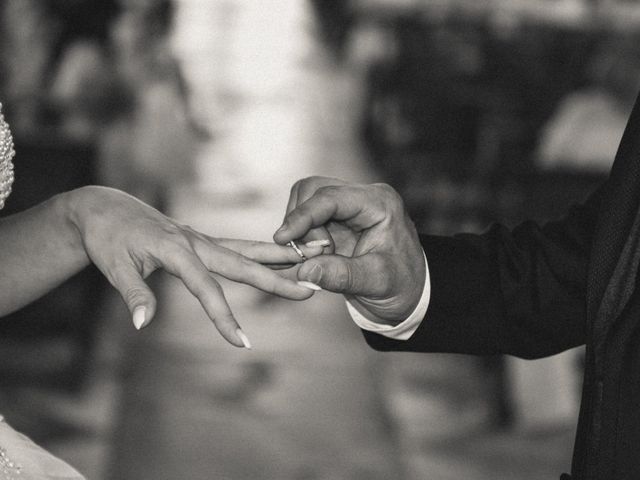 Le mariage de Cédric et Amélie à Montélimar, Drôme 3