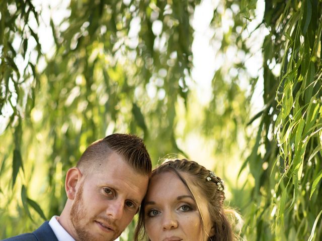 Le mariage de Jonathan et Amandine à Castel-Sarrazin, Landes 1