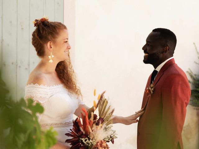 Le mariage de Obed et Laura à Grignan, Drôme 56