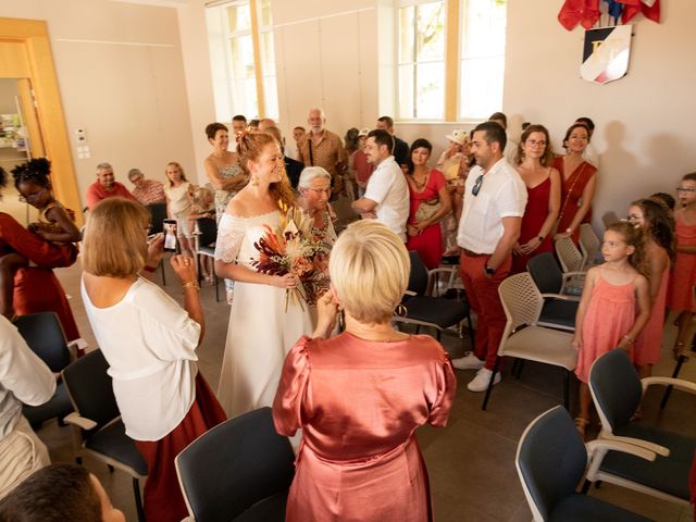 Le mariage de Obed et Laura à Grignan, Drôme 79