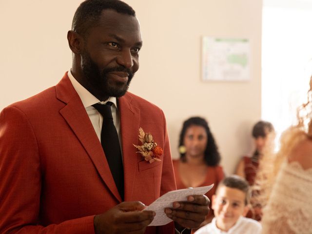 Le mariage de Obed et Laura à Grignan, Drôme 84