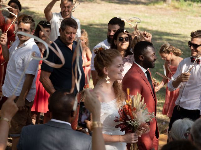 Le mariage de Obed et Laura à Grignan, Drôme 125