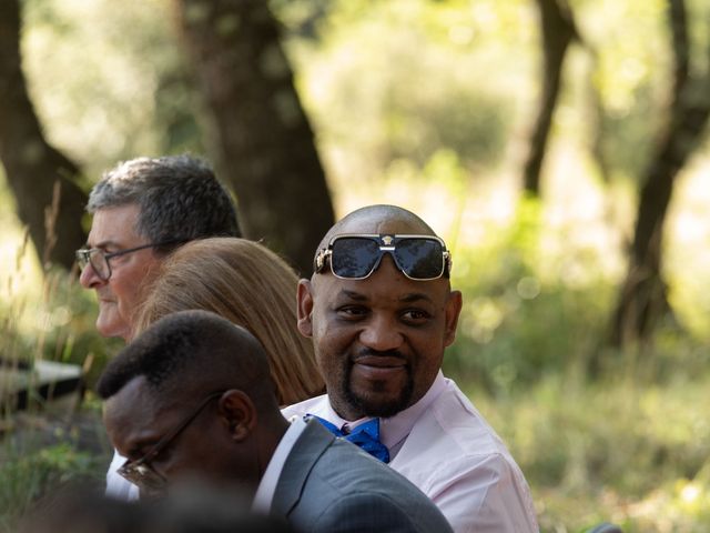 Le mariage de Obed et Laura à Grignan, Drôme 141