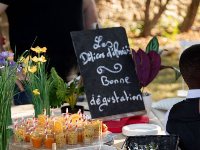 Le mariage de Obed et Laura à Grignan, Drôme 163