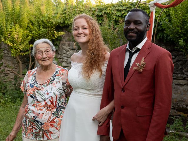 Le mariage de Obed et Laura à Grignan, Drôme 194