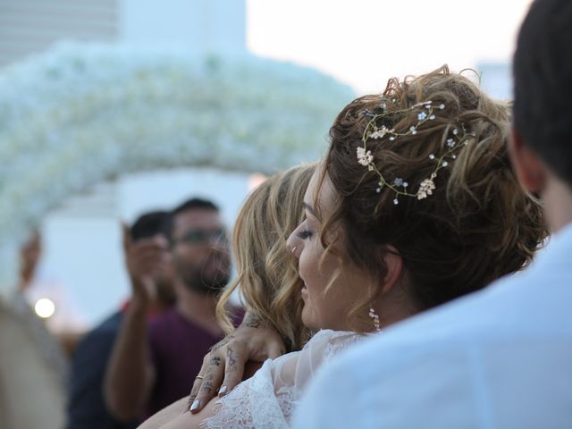 Le mariage de Hamza et Mathilde à Arcachon, Gironde 25