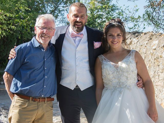 Le mariage de Sébastien et Christel à Aiguèze, Gard 25