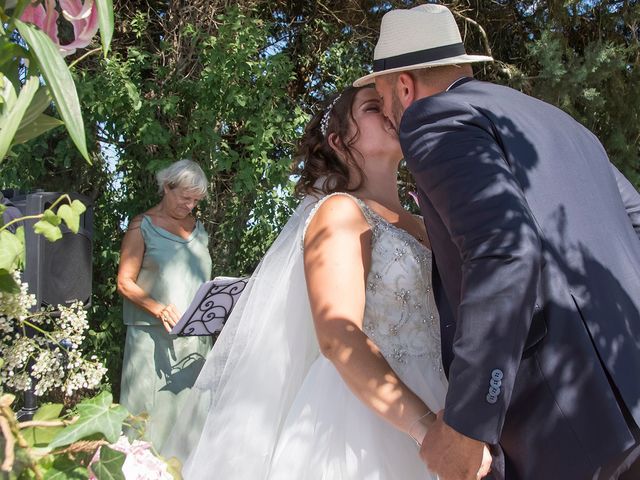 Le mariage de Sébastien et Christel à Aiguèze, Gard 16