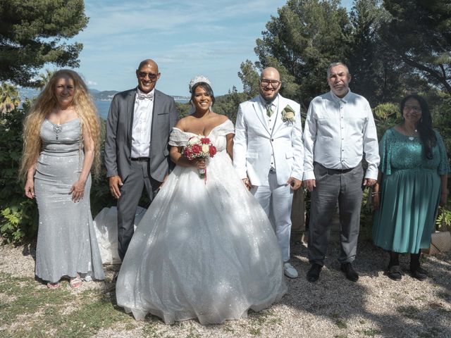 Le mariage de Gregory et Brittany à Signes, Var 23