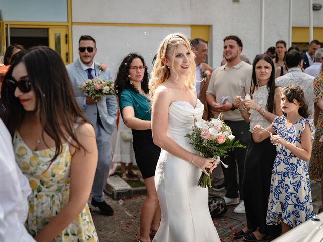 Le mariage de Anthony et Léa à Lignan-sur-Orb, Hérault 8