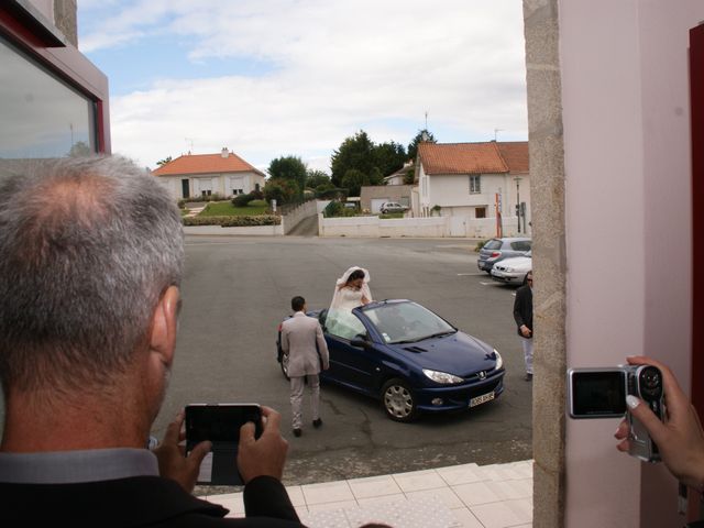 Le mariage de Fabien et Priscillia à Chauché, Vendée 12