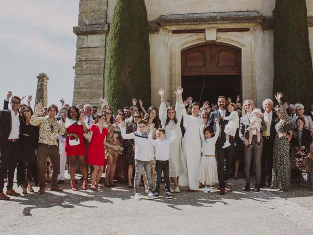 Le mariage de Anastasia et Sylvain à Joucas, Vaucluse 19