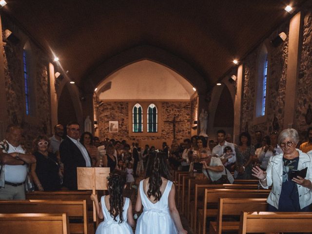Le mariage de Antoine et Manolita à Saint-Hilaire-de-Riez, Vendée 6