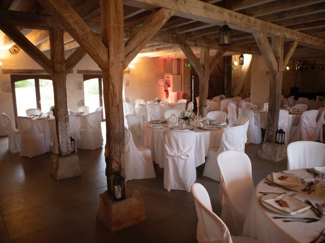 Le mariage de Adrien et Anne sophie à Moulins, Allier 18