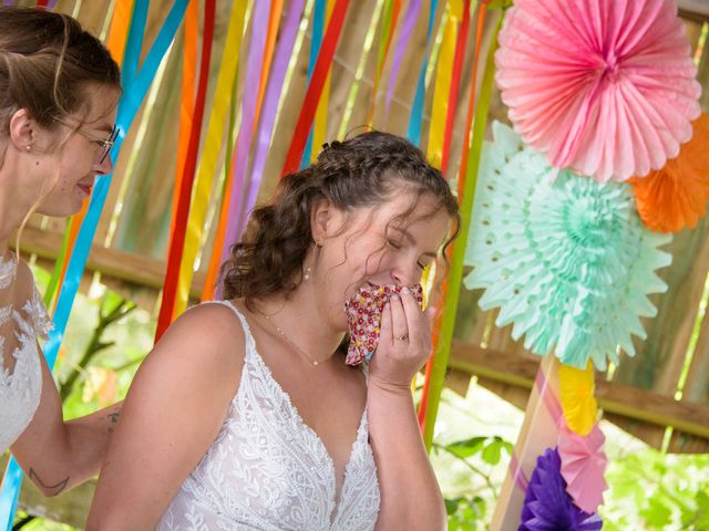 Le mariage de Pauline et Clémentine à Vitré, Ille et Vilaine 27