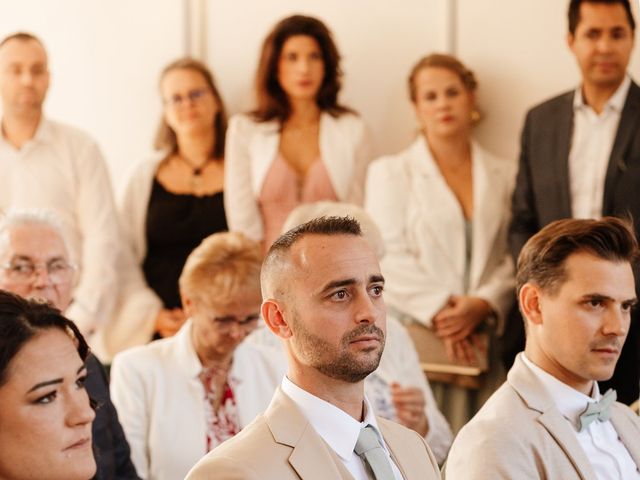 Le mariage de Loris et Sarah à Saint-Lubin-des-Joncherets, Eure-et-Loir 33