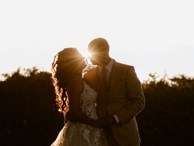 Le mariage de Loris et Sarah à Saint-Lubin-des-Joncherets, Eure-et-Loir 72