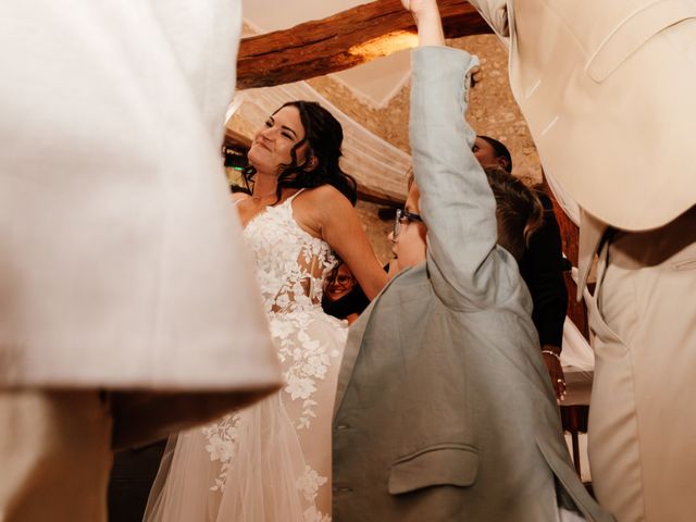 Le mariage de Loris et Sarah à Saint-Lubin-des-Joncherets, Eure-et-Loir 78