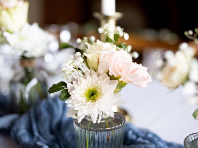 Le mariage de Corentin  et Stella  à Osmoy-Saint-Valery, Seine-Maritime 2