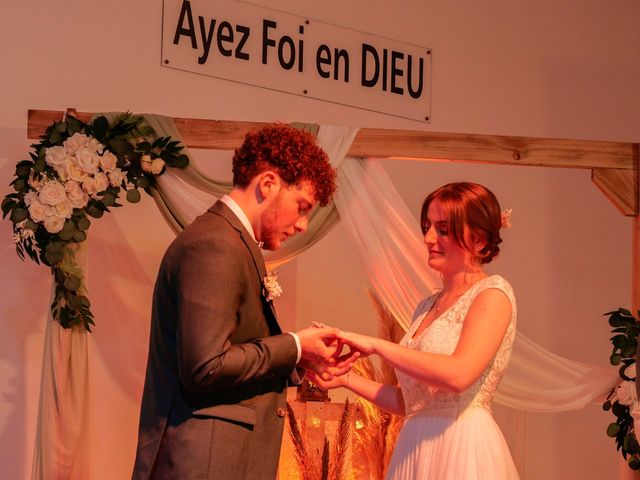 Le mariage de Luca et Fanny à Caux, Hérault 10