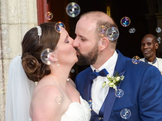 Le mariage de Yohann et Alison à Le Pian-Médoc, Gironde 25