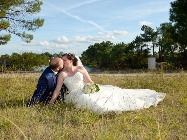 Le mariage de Yohann et Alison à Le Pian-Médoc, Gironde 31