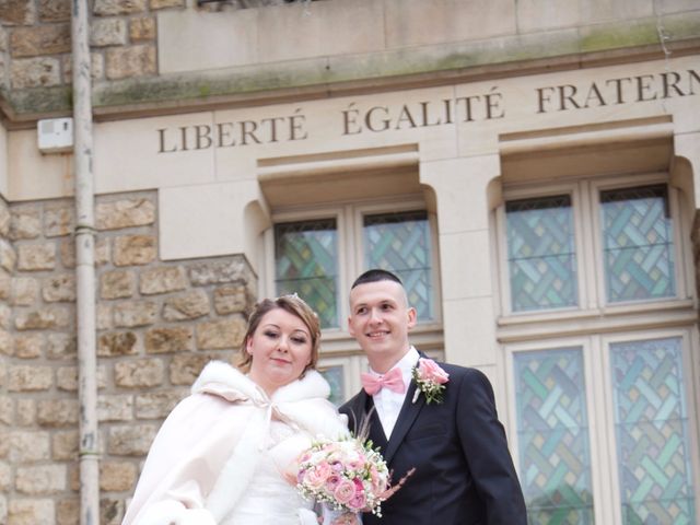 Le mariage de Léa et Wilfried à Puiseaux, Loiret 14