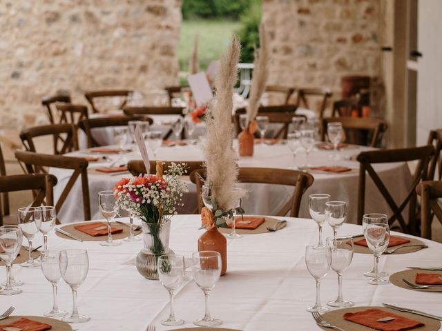 Le mariage de Aurélien et Arielle à Sault, Vaucluse 10