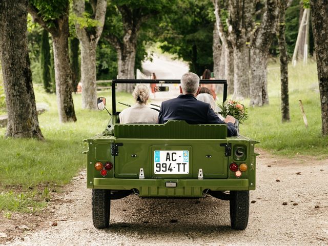 Le mariage de Aurélien et Arielle à Sault, Vaucluse 26