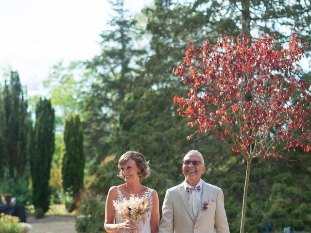 Le mariage de Gilles et Françoise à Parentignat, Puy-de-Dôme 30