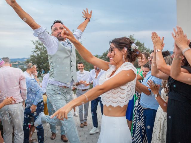 Le mariage de Arnaud et Mandy à Bozouls, Aveyron 14