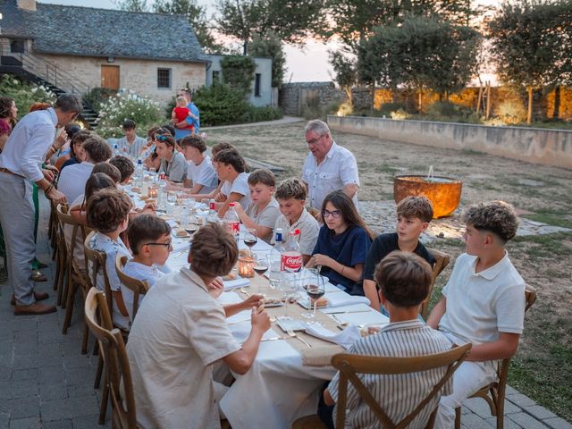 Le mariage de Arnaud et Mandy à Bozouls, Aveyron 16