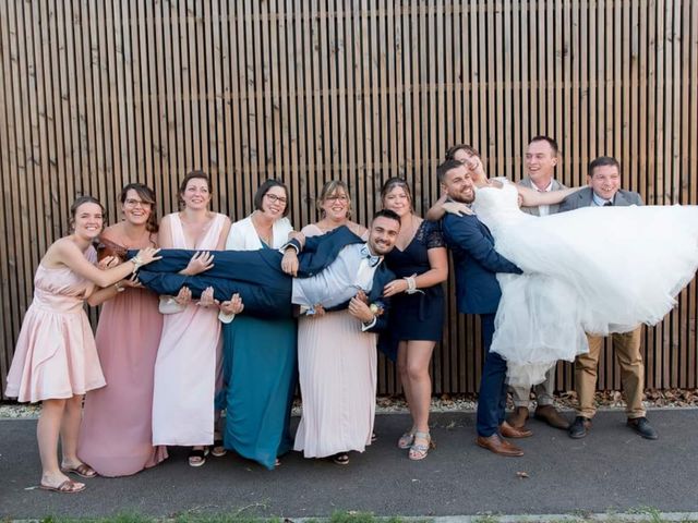 Le mariage de Célia et Florian  à Échiré, Deux-Sèvres 14