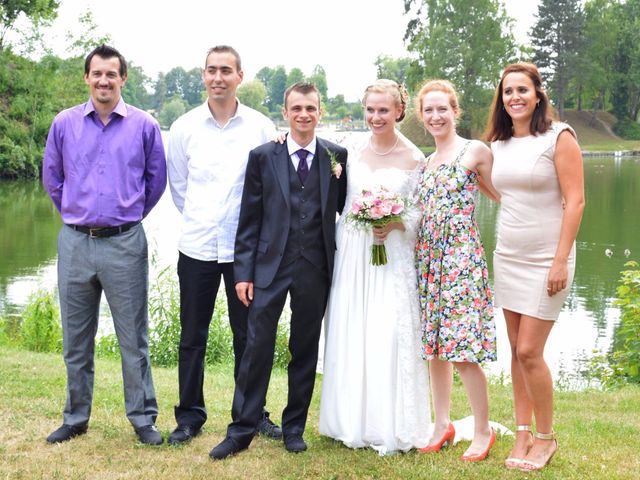 Le mariage de Arthur et Laura à Fontaine-au-Bois, Nord 21