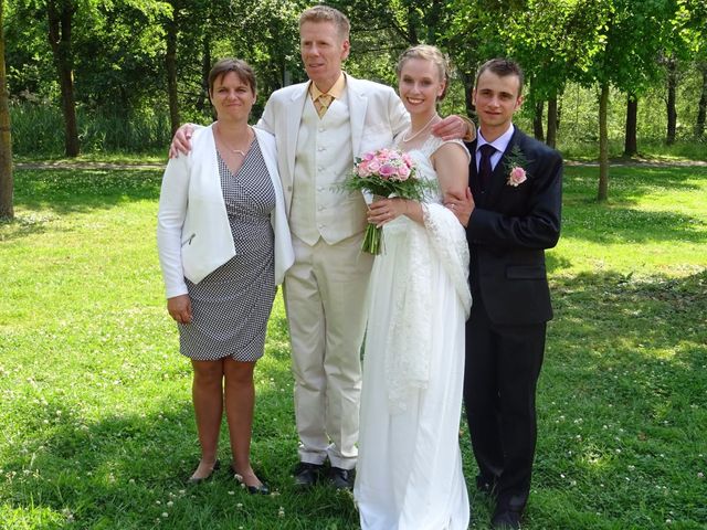 Le mariage de Arthur et Laura à Fontaine-au-Bois, Nord 57