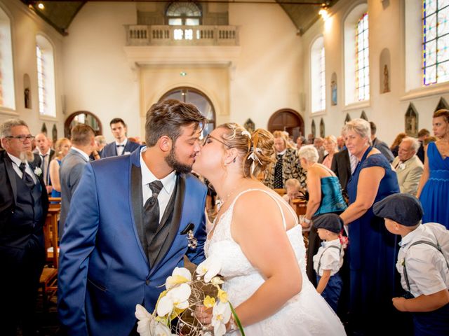 Le mariage de Amelie et Thibaut à Allennes-les-Marais, Nord 55