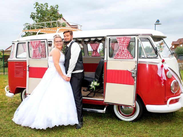 Le mariage de Amelie et Thibaut à Allennes-les-Marais, Nord 79