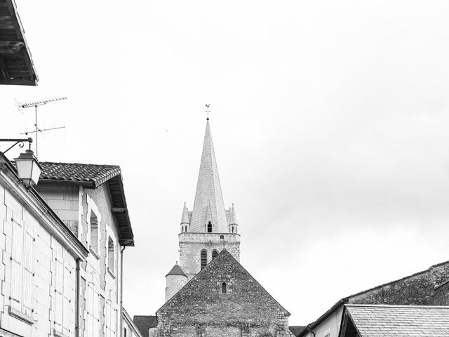 Le mariage de Samuel et Chloé à Saint-Benoît, Vienne 22