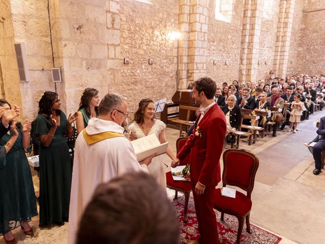 Le mariage de Samuel et Chloé à Saint-Benoît, Vienne 33