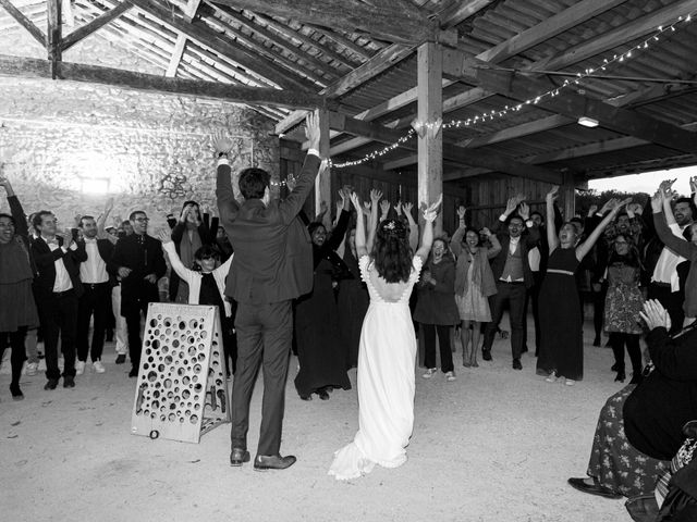 Le mariage de Samuel et Chloé à Saint-Benoît, Vienne 74